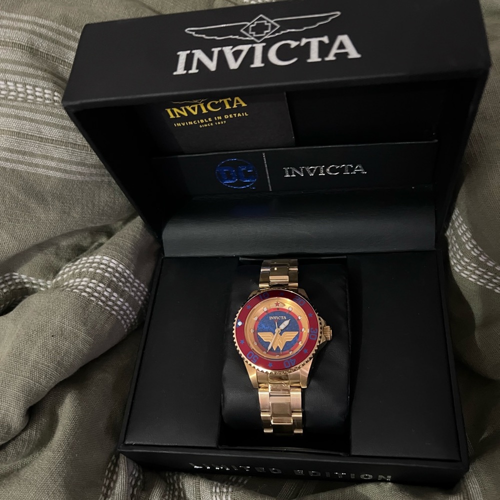 Wonder women marvel watch.